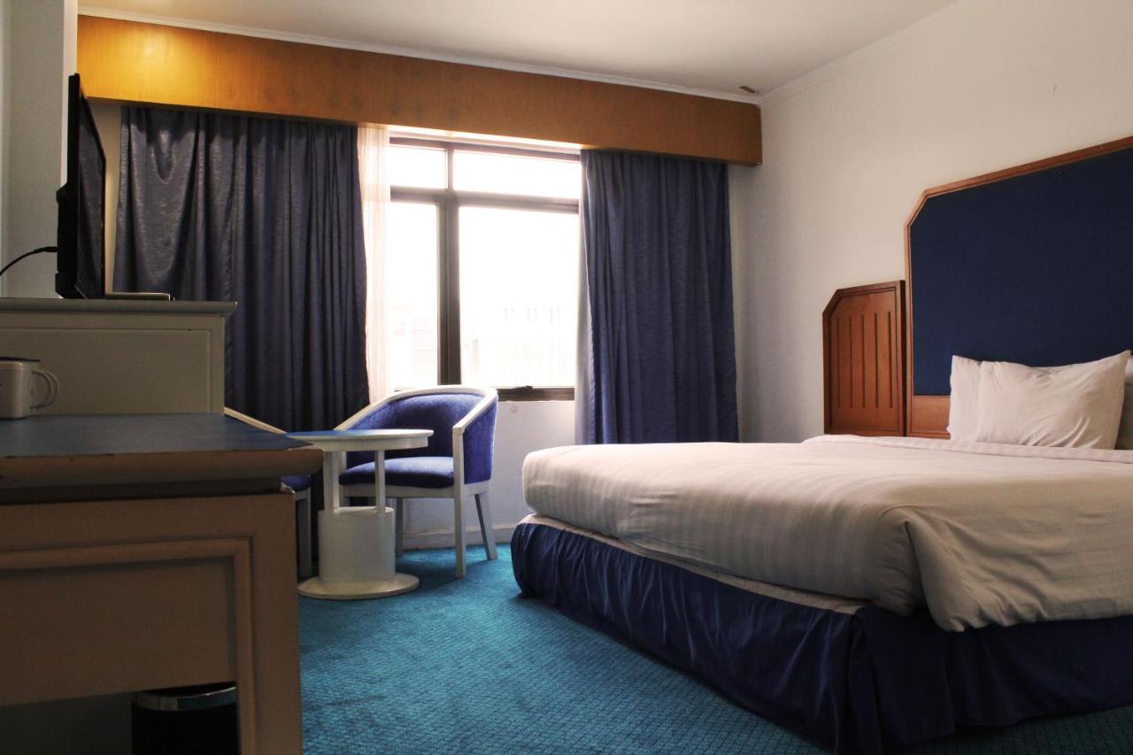 ג'קרטה Arnava Hotel Senen מראה חיצוני תמונה